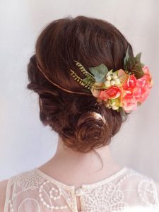 Listado de peinados con flores en el pelo para comprar en Internet – Los más vendidos